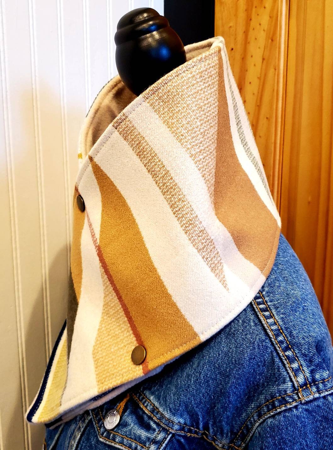 Women's Wool Cowl Scarf, Wool Bandana Scarf, Buckaroo Cowl, Cowgirl Cowl Scarf, Women Adventure Scarf, Handmade Scarf Women, Geometric Scarf