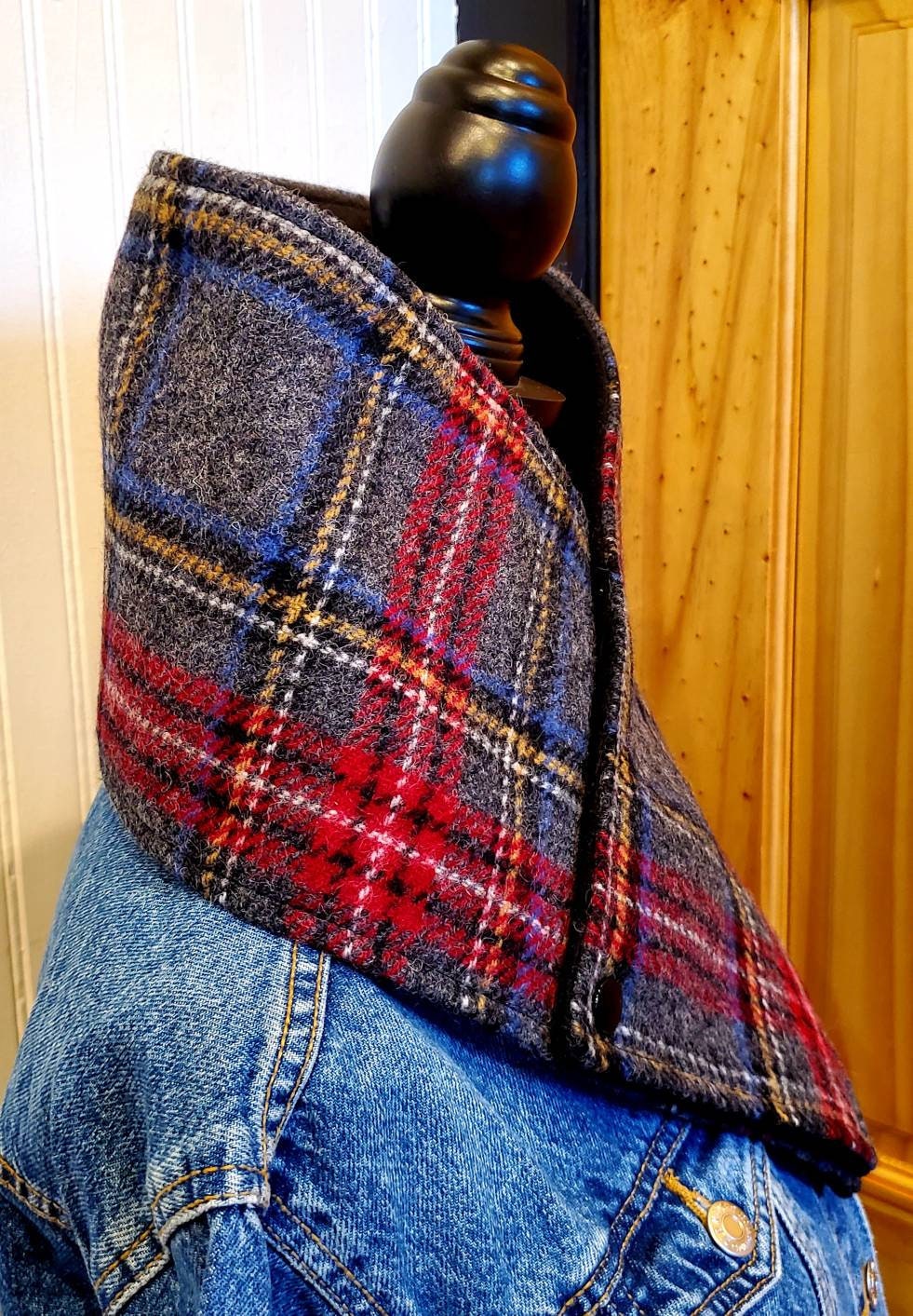 Women's Wool Scarf, Men's Wool Scarf, Cowl Neck Scarf, Equestrian Bandana, Snap Scarf, Scarf, Neck Wrap, Plaid Scarf, Tartan Scarf, Button