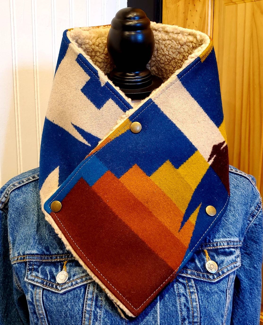 Women's Wool Cowl Scarf, Bandana Triangle Scarf, Equestrian Bandana, Sherpa Cowl Scarf, Wool Neck Wrap, Adventure Scarf, Cowgirl Cowl Scarf