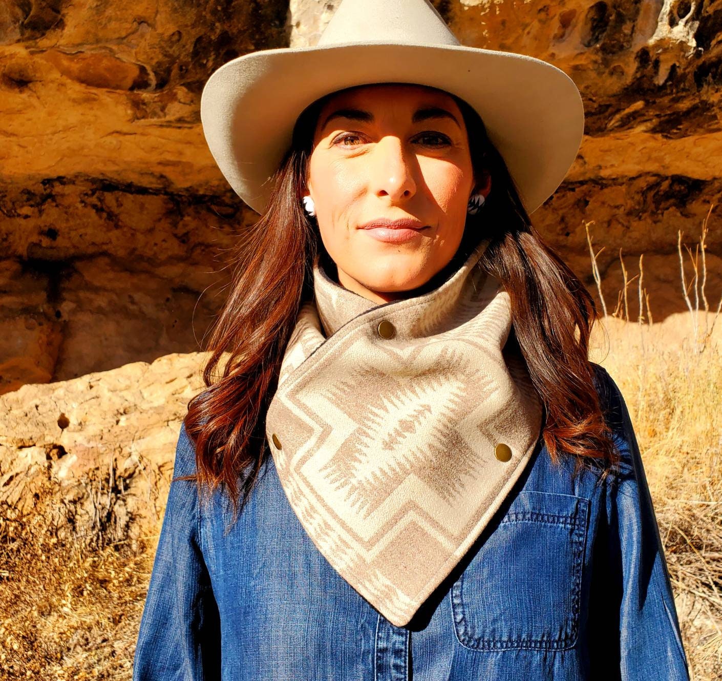 Western Wool Cowl, Wool Neck Wrap, Wild Rag Women, Cowgirl Cowl, Ranch Scarf, Rodeo Scarf, Cowgirl Gifts, Wool Bandana, Best Friend Gifts