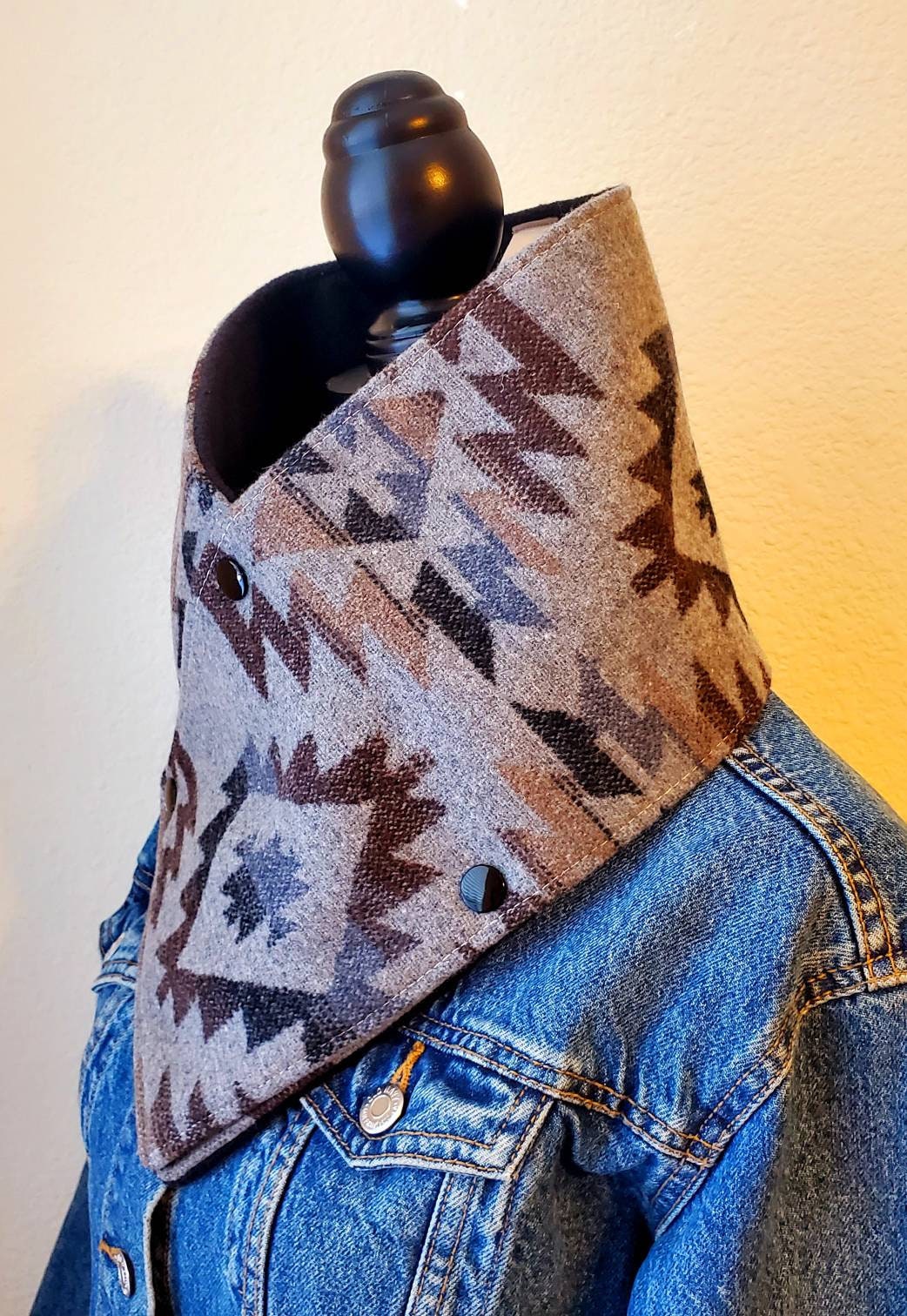 Women's Wool Cowl, Wild Rags, Buckaroo Cowl, Western Accessory, Southwestern Cowl, Cowboy Cowl, Wild Wool, Western Wool Bandana, Snap Scarf